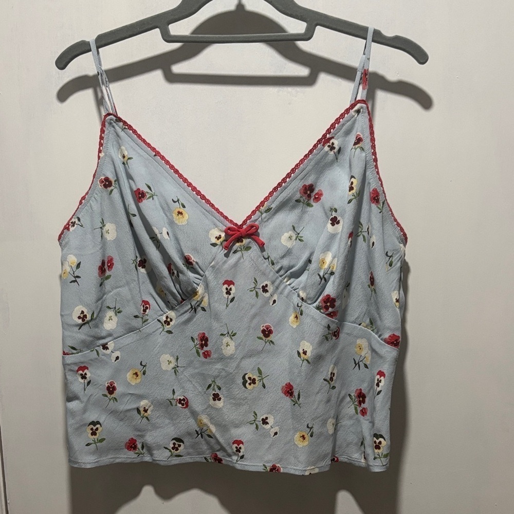 New NWT GAP x DOEN floral cami top limited edition size large